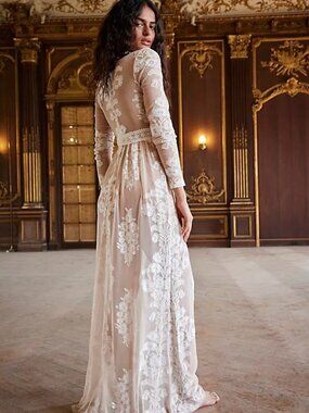 chinese dress ladies For Love & Lemons Megan Midi Dress in Smoky Floral – Cattivo